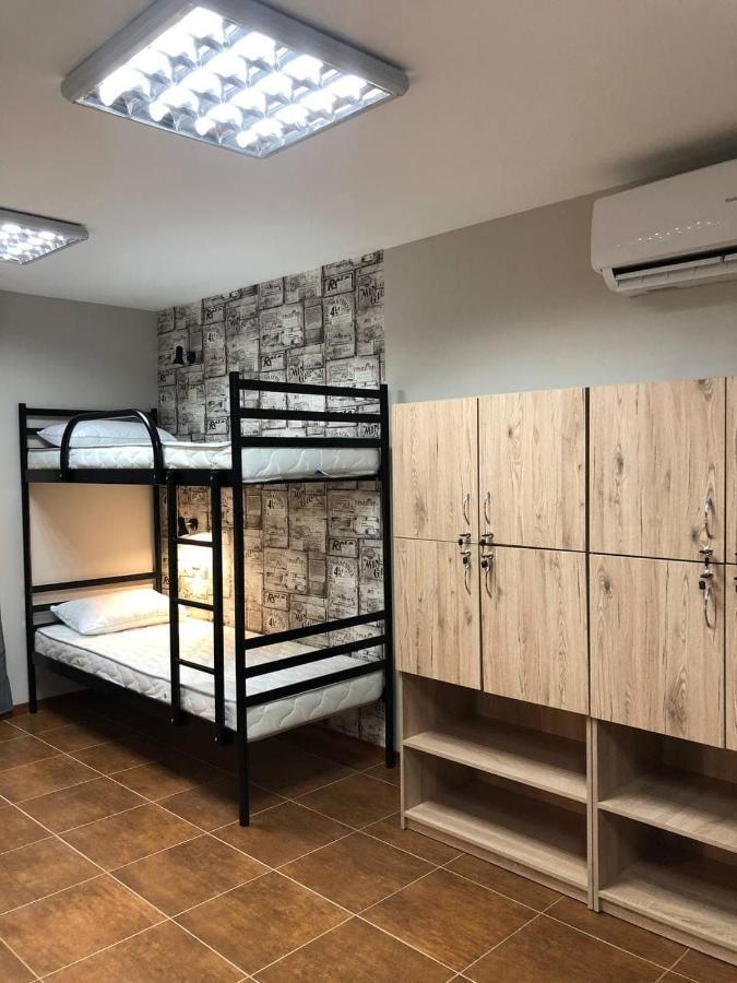 Хостел Lime Dnipro Ngoại thất bức ảnh