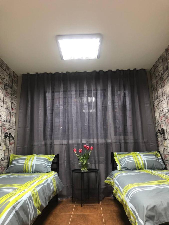 Хостел Lime Dnipro Ngoại thất bức ảnh